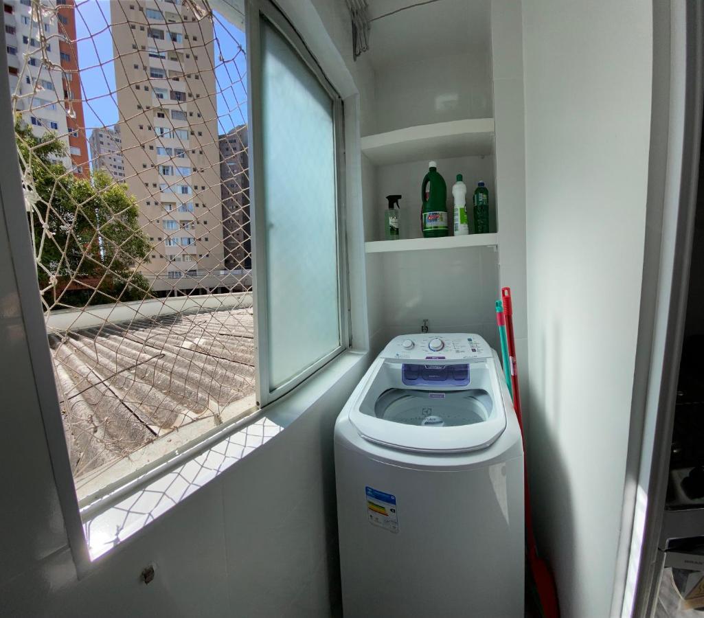 101- Lindo Apartamento Amplo E Decorado, 2 Quartos, Sala, Cozinha Completa, Mobiliario Moderno, Lavanderia , Excelente Localizacao No Bairro Bigorrilho 쿠리치바 외부 사진