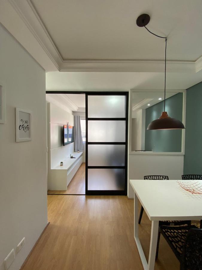 101- Lindo Apartamento Amplo E Decorado, 2 Quartos, Sala, Cozinha Completa, Mobiliario Moderno, Lavanderia , Excelente Localizacao No Bairro Bigorrilho 쿠리치바 외부 사진