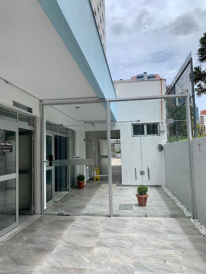101- Lindo Apartamento Amplo E Decorado, 2 Quartos, Sala, Cozinha Completa, Mobiliario Moderno, Lavanderia , Excelente Localizacao No Bairro Bigorrilho 쿠리치바 외부 사진